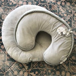 BOPPY Luxe Grey Plush Nursing Pillow Lounger